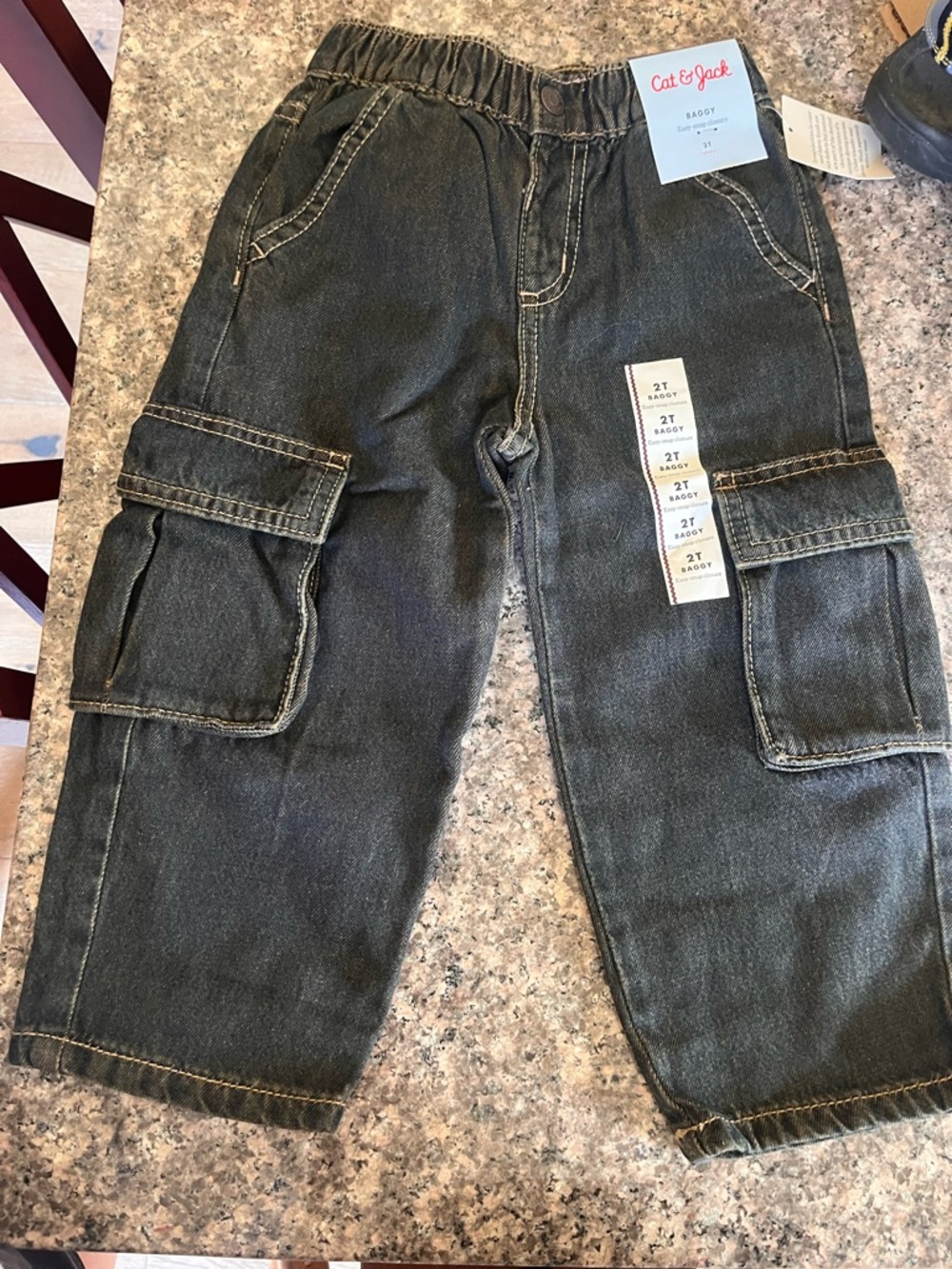 Cat & Jack NWT Boys' Dark Denim Cargo Jeans - Comfortable Everyday Fit Size 2T